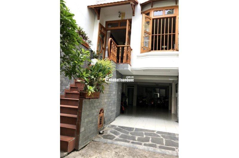 Sát Sân Bay TSN, Biệt Thự Gỗ Gò Vấp 5 Tầng Hầm 56M2, Xe Ben Ngủ Nhà, Ngang Gần 5M, Chỉ 9.8 T.ỷ